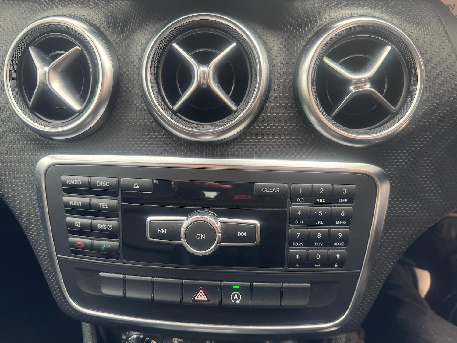 Used Mercedes-Benz A-Class 2015 for sale - 78091048: Photo 33