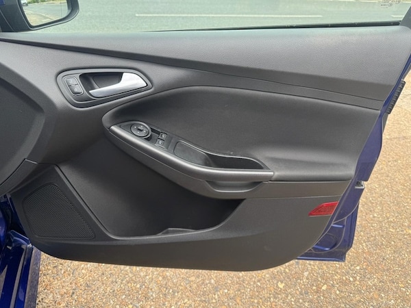 Used Ford Focus 2017 for sale - 74587741: Photo 33