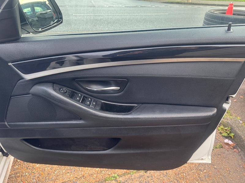 Used BMW 5 Series 2015 for sale - 76858630: Photo 34