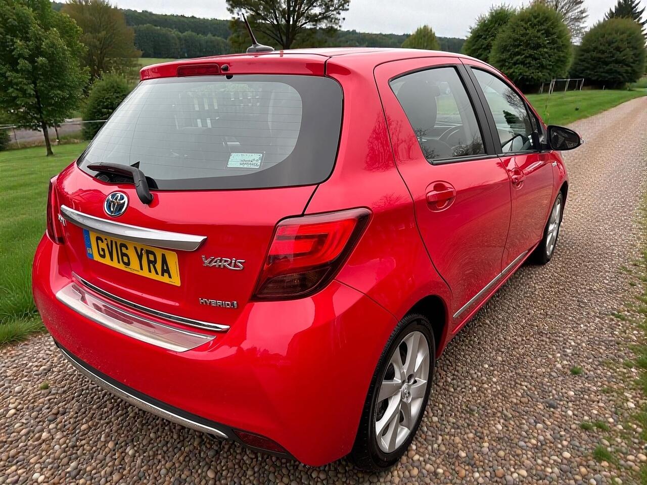 Used Toyota Yaris 2016 for sale - 78091025: Photo 2