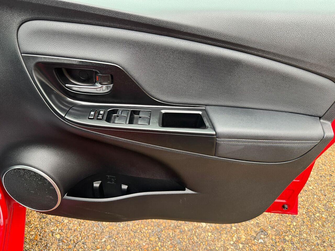 Used Toyota Yaris 2016 for sale - 78091025: Photo 27