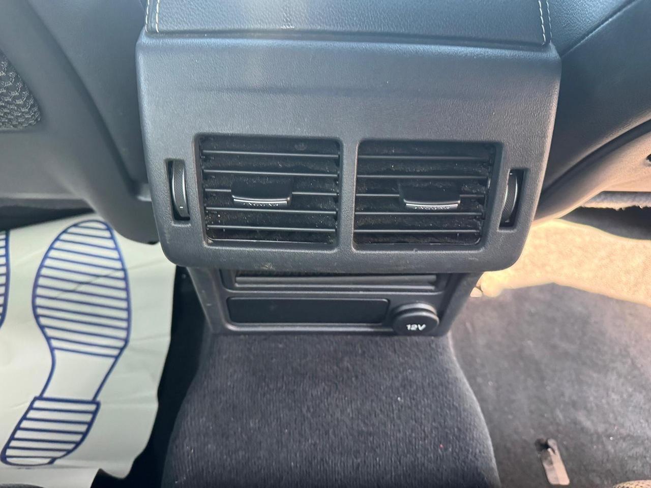 Used Jaguar XE 2017 for sale - 78091032: Photo 25