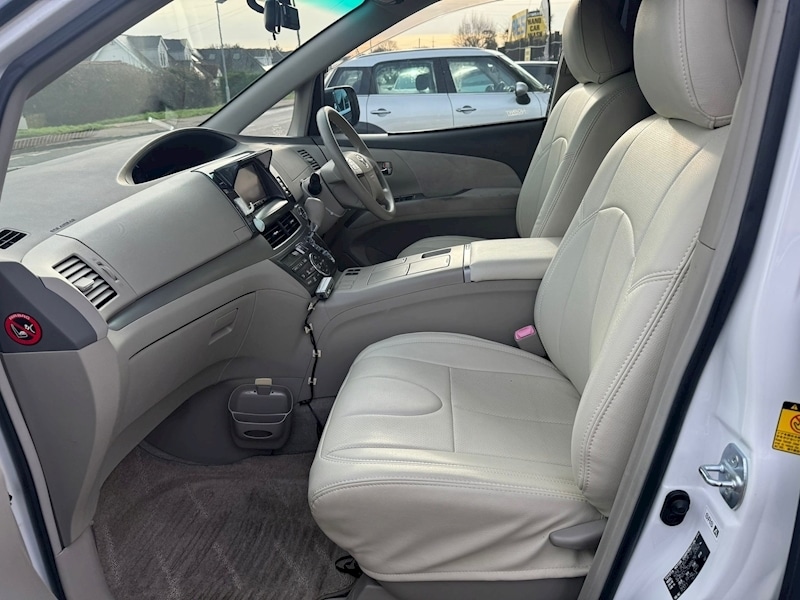 Used Toyota Estima 2023 for sale - 77049128: Photo 26