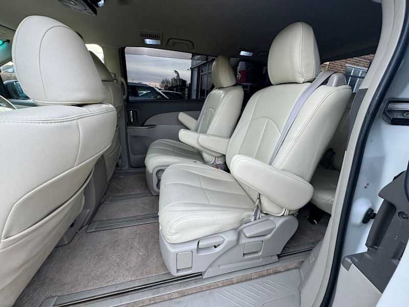 Used Toyota Estima 2023 for sale - 77049128: Photo 27