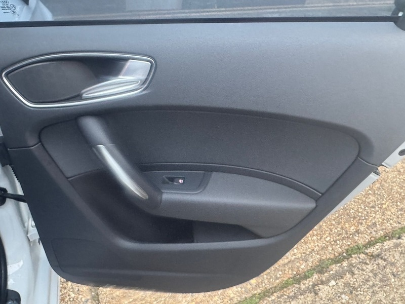 Used Audi A1 2015 for sale - 77164679: Photo 38