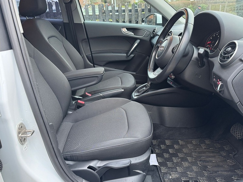 Used Audi A1 2015 for sale - 77164679: Photo 5