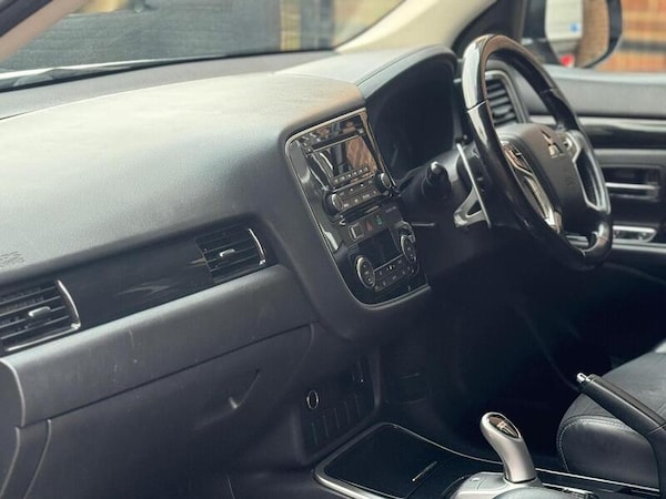 Used Mitsubishi Outlander 2016 for sale - 74784344: Photo 22