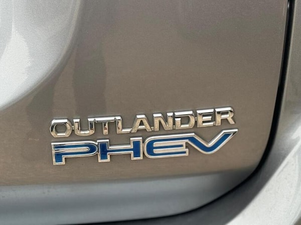 Used Mitsubishi Outlander 2016 for sale - 74784344: Photo 26