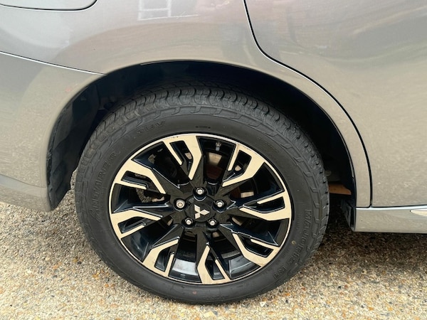 Used Mitsubishi Outlander 2016 for sale - 74784344: Photo 42