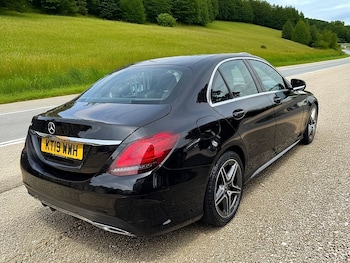 Used Mercedes-Benz C-Class 2019 for sale - 75536157: Photo