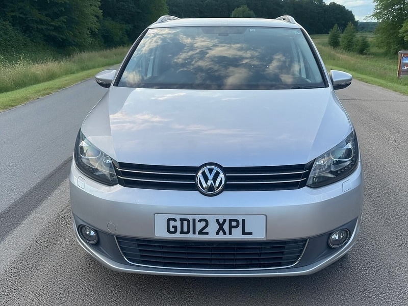 Used Volkswagen Touran 2025 for sale - 76156364: Photo 2