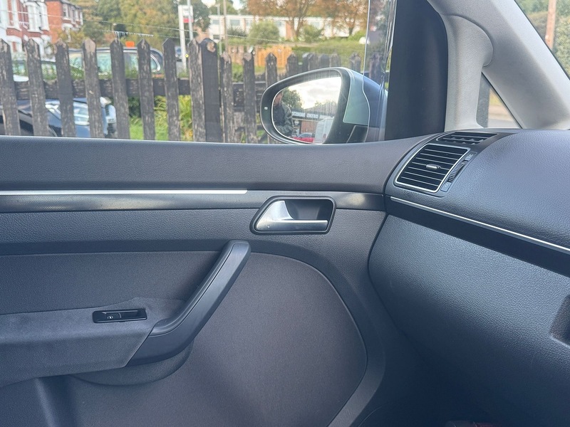 Used Volkswagen Touran 2025 for sale - 76156364: Photo 26
