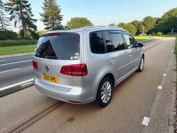 Used Volkswagen Touran 2025 for sale - 76156364: Photo 3