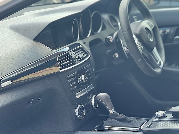 Used Mercedes-Benz C-Class 2014 for sale - 74784102: Photo 37