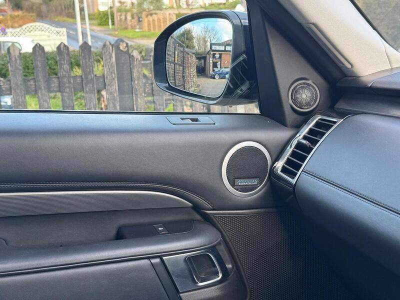 Used Land Rover Discovery 2017 for sale - 77236862: Photo 28