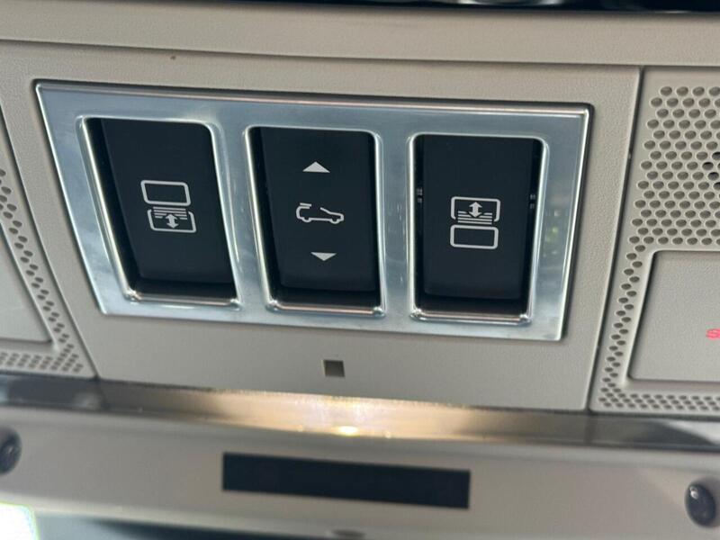 Used Land Rover Discovery 2017 for sale - 77236862: Photo 31