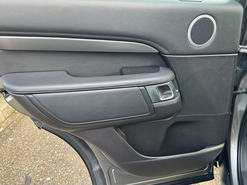 Used Land Rover Discovery 2017 for sale - 77236862: Photo 53