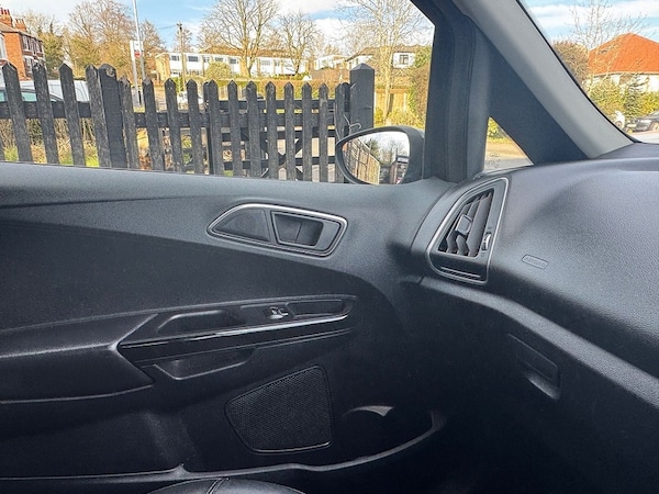 Used Ford B-MAX 2015 for sale - 73969531: Photo 24