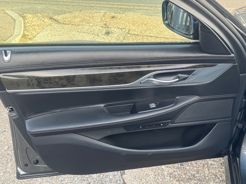 Used BMW 7 Series 2019 for sale - 76649451: Photo 49