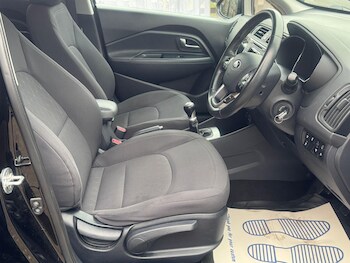 Used Kia Rio 2017 for sale - 78301187: Photo