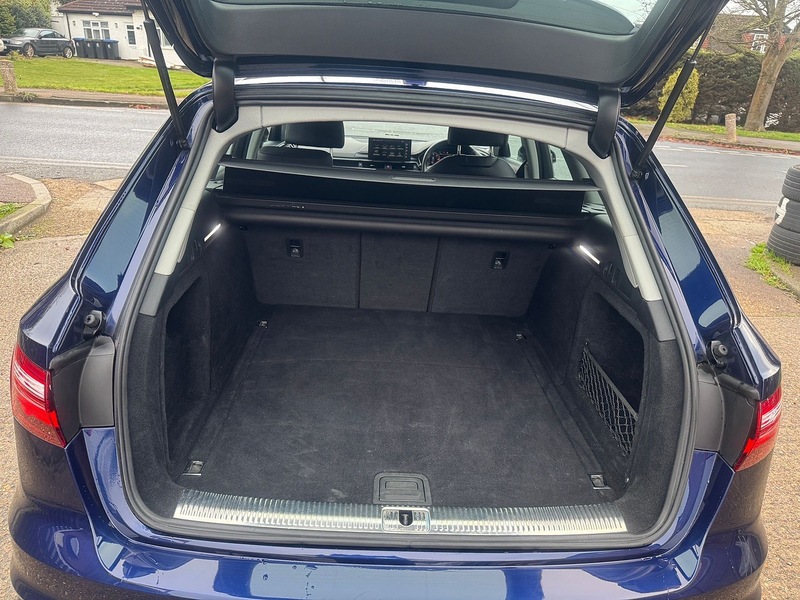 Used Audi A4 Avant 2020 for sale - 76699002: Photo 30