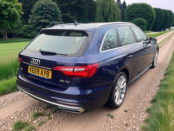 Used Audi A4 Avant 2020 for sale - 76699002: Photo