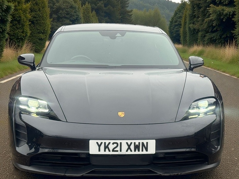 Used Porsche Taycan 2021 for sale - 77459514: Photo 2