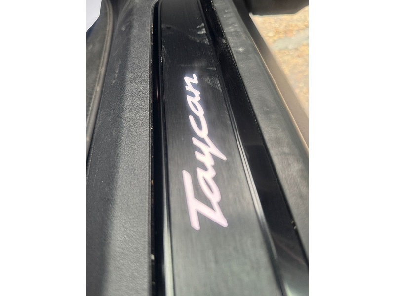 Used Porsche Taycan 2021 for sale - 77459514: Photo 36