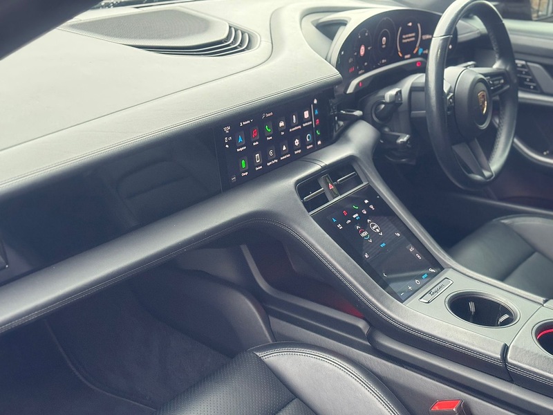 Used Porsche Taycan 2021 for sale - 77459514: Photo 43