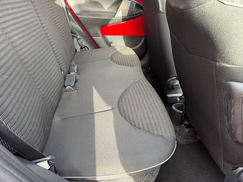 Used Peugeot 107 2013 for sale - 77365319: Photo 6