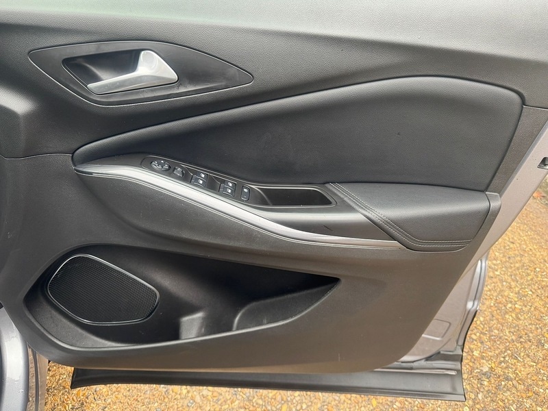 Used Vauxhall Grandland X 2019 for sale - 76940396: Photo 39