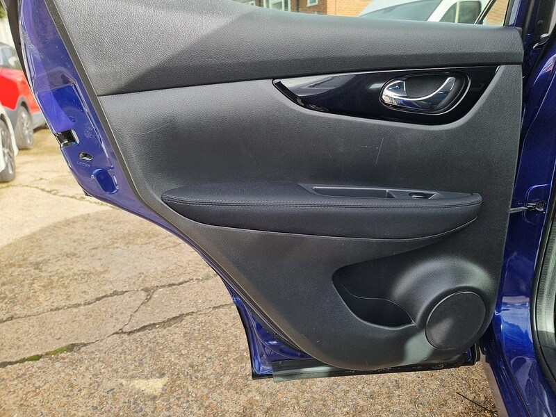 Used Nissan Qashqai 2015 for sale - 76351773: Photo 26