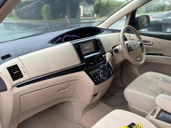 Used Toyota Estima 2024 for sale - 75004638: Photo 29