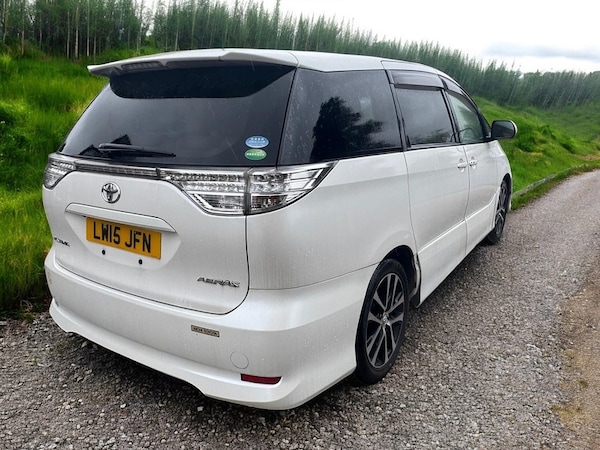 Used Toyota Estima 2024 for sale - 75004638: Photo 3