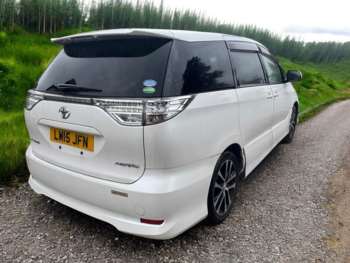 Used Toyota Estima 2015 for sale - 75004638: Photo