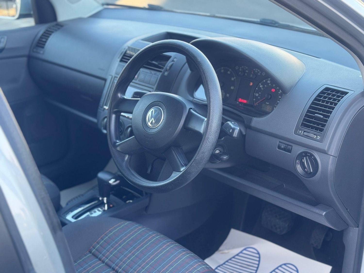 Used Volkswagen Polo 2006 for sale - 78091020: Photo 38