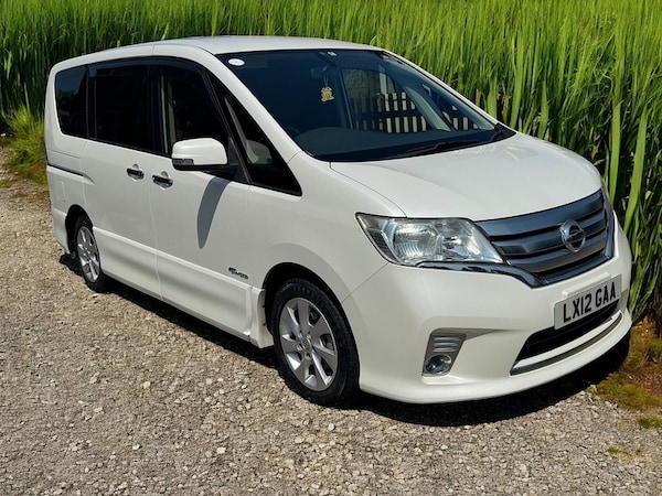 Used Nissan Serena 2023 for sale - 75019896: Photo 17
