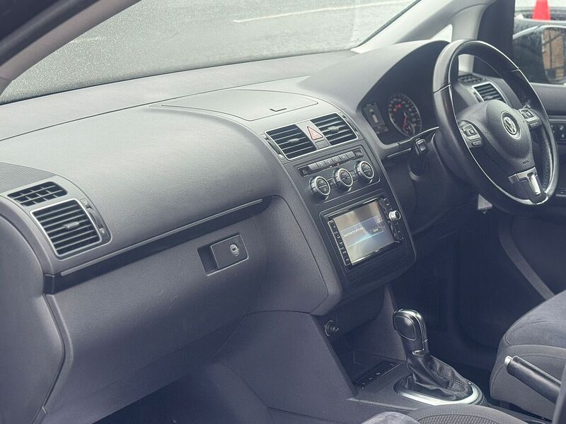 Used Volkswagen Touran 2026 for sale - 77589623: Photo 24