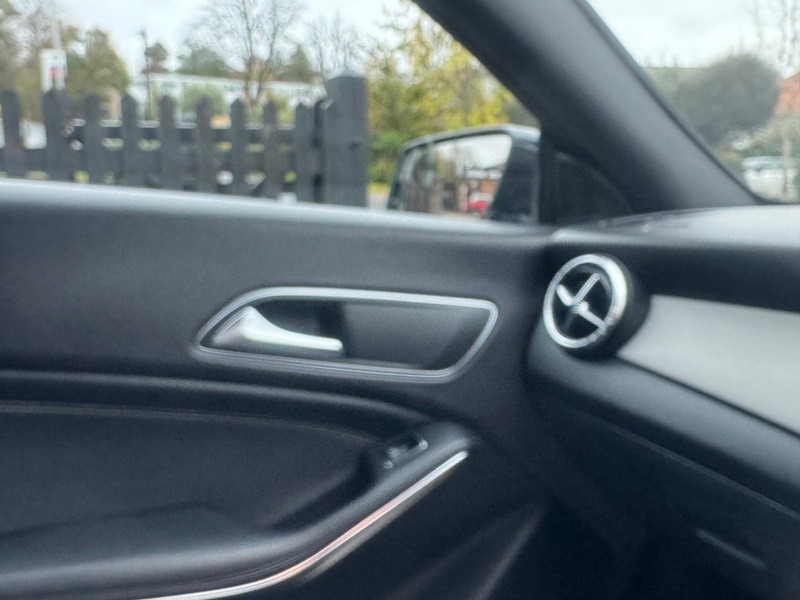 Used Mercedes-Benz CLA 2017 for sale - 76564879: Photo 27