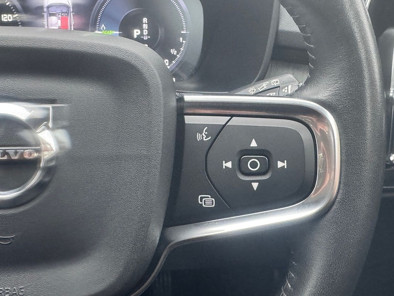 Used Volvo XC40 2020 for sale - 77172815: Photo 24