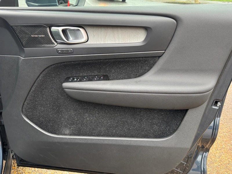 Used Volvo XC40 2020 for sale - 77172815: Photo 43