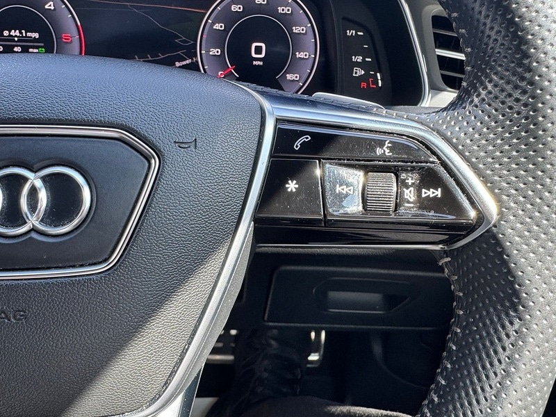 Used Audi A6 Saloon 2018 for sale - 76986547: Photo 31