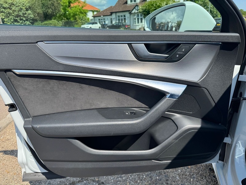 Used Audi A6 Saloon 2018 for sale - 76986547: Photo 43