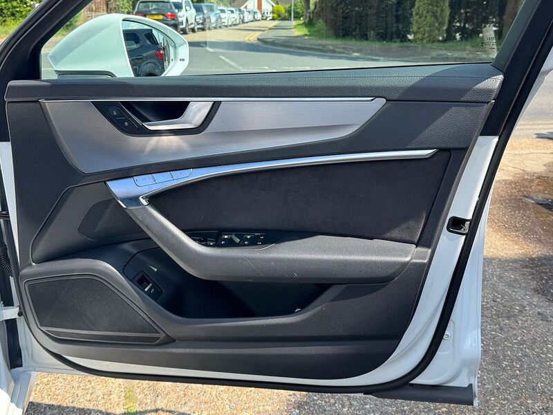 Used Audi A6 Saloon 2018 for sale - 76986547: Photo 45