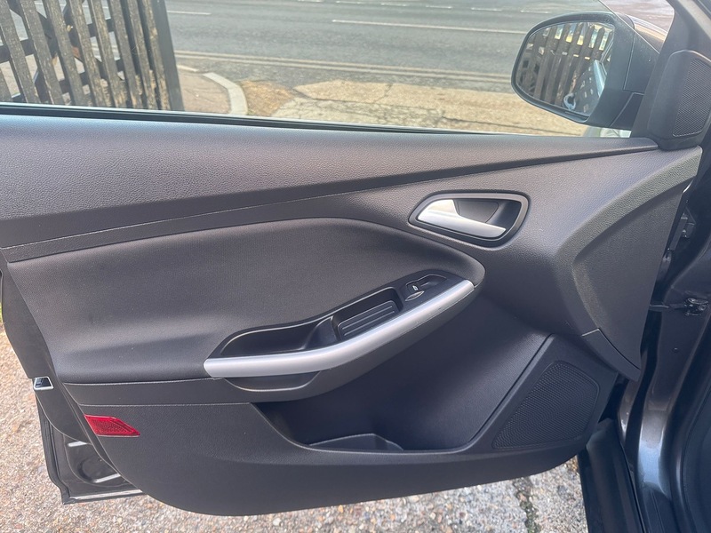 Used Ford Focus 2017 for sale - 76831644: Photo 37