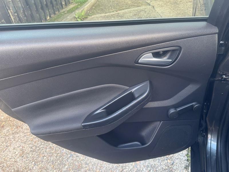 Used Ford Focus 2017 for sale - 76831644: Photo 39