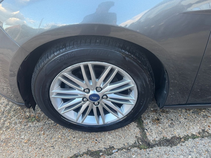 Used Ford Focus 2017 for sale - 76831644: Photo 42