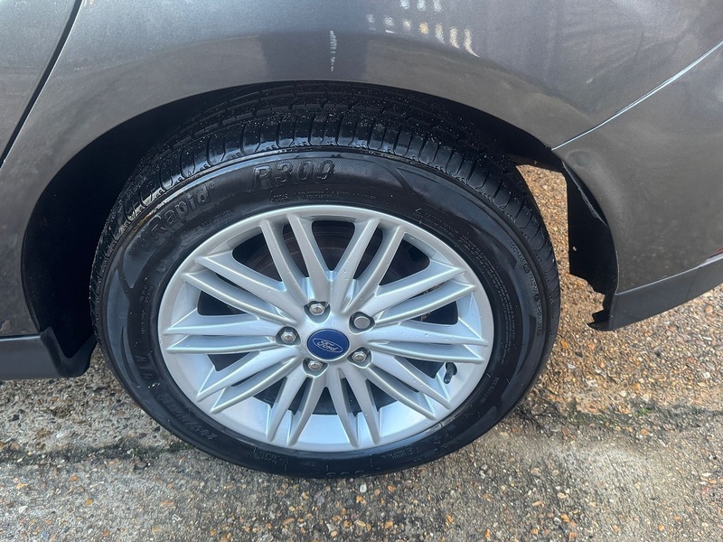 Used Ford Focus 2017 for sale - 76831644: Photo 43