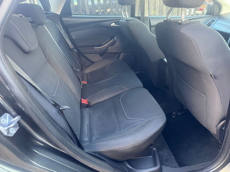 Used Ford Focus 2017 for sale - 76831644: Photo 6