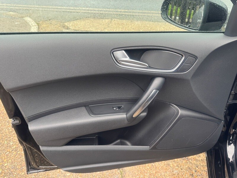 Used Audi A1 2013 for sale - 77553569: Photo 48